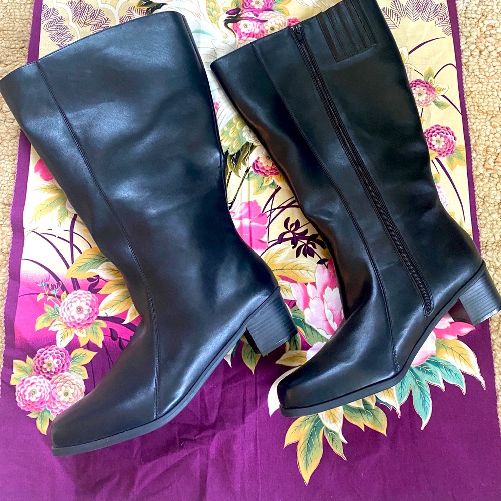Brand New without tag 🏷 👢